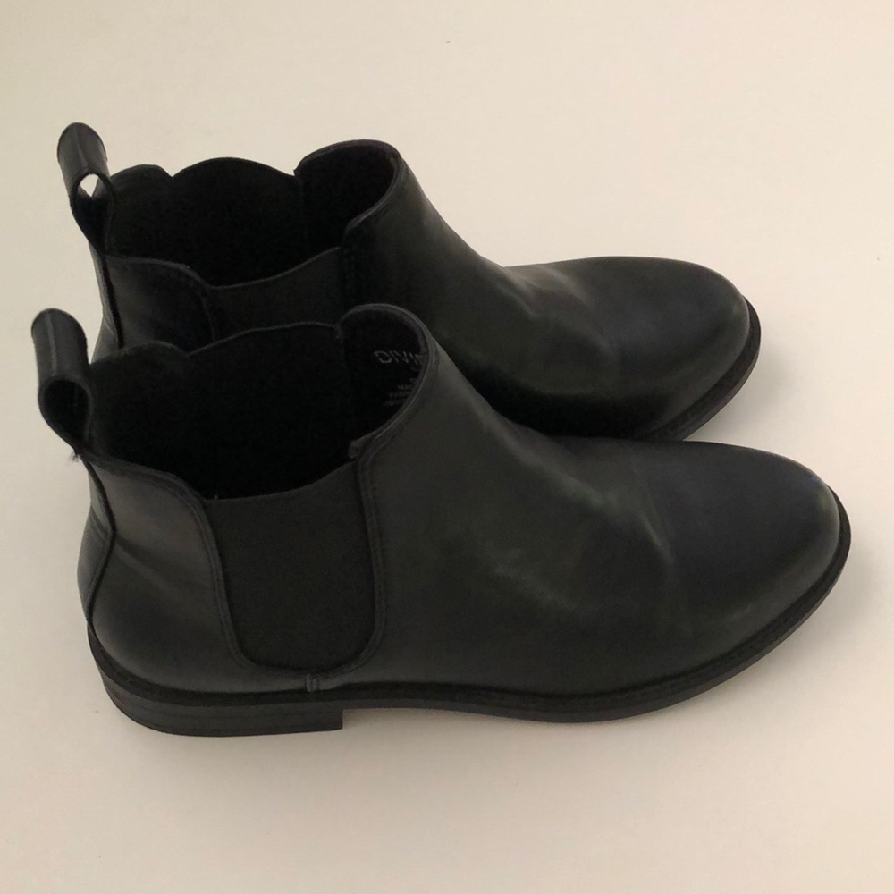 Chelsea boots